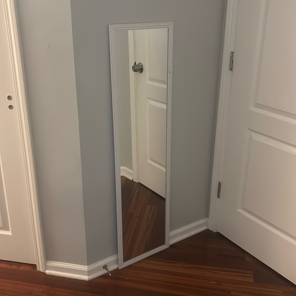 white mirror